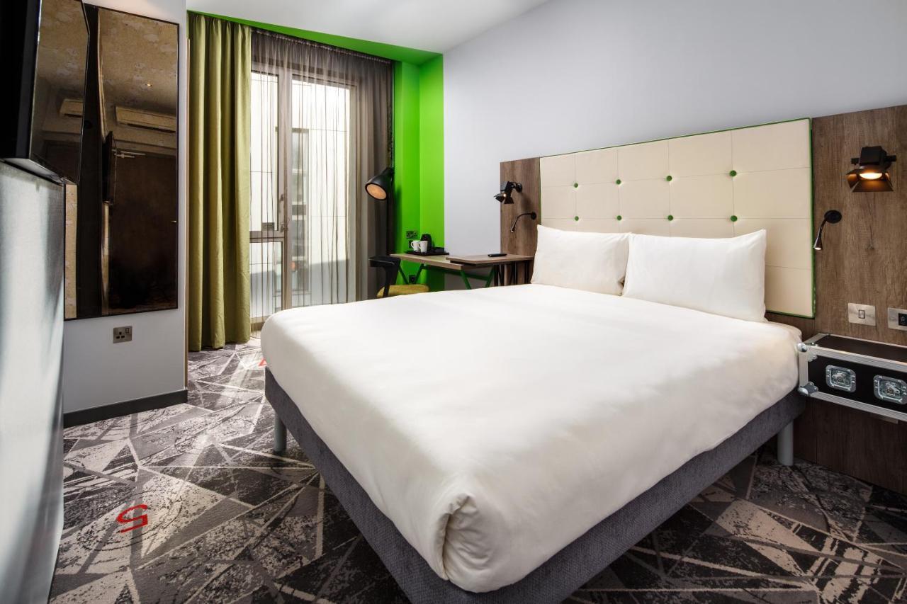 Hotel Ibis Styles London Ealing Zewnętrze zdjęcie
